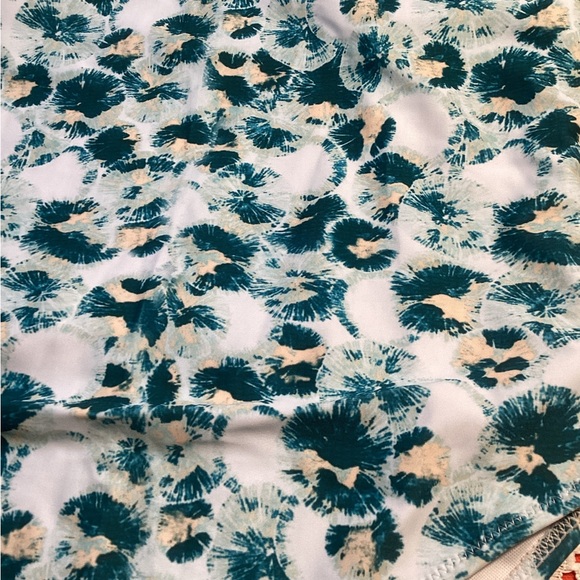 NEW SHEIN SWIMSUIT ONE PIECE - Picture 11 of 15